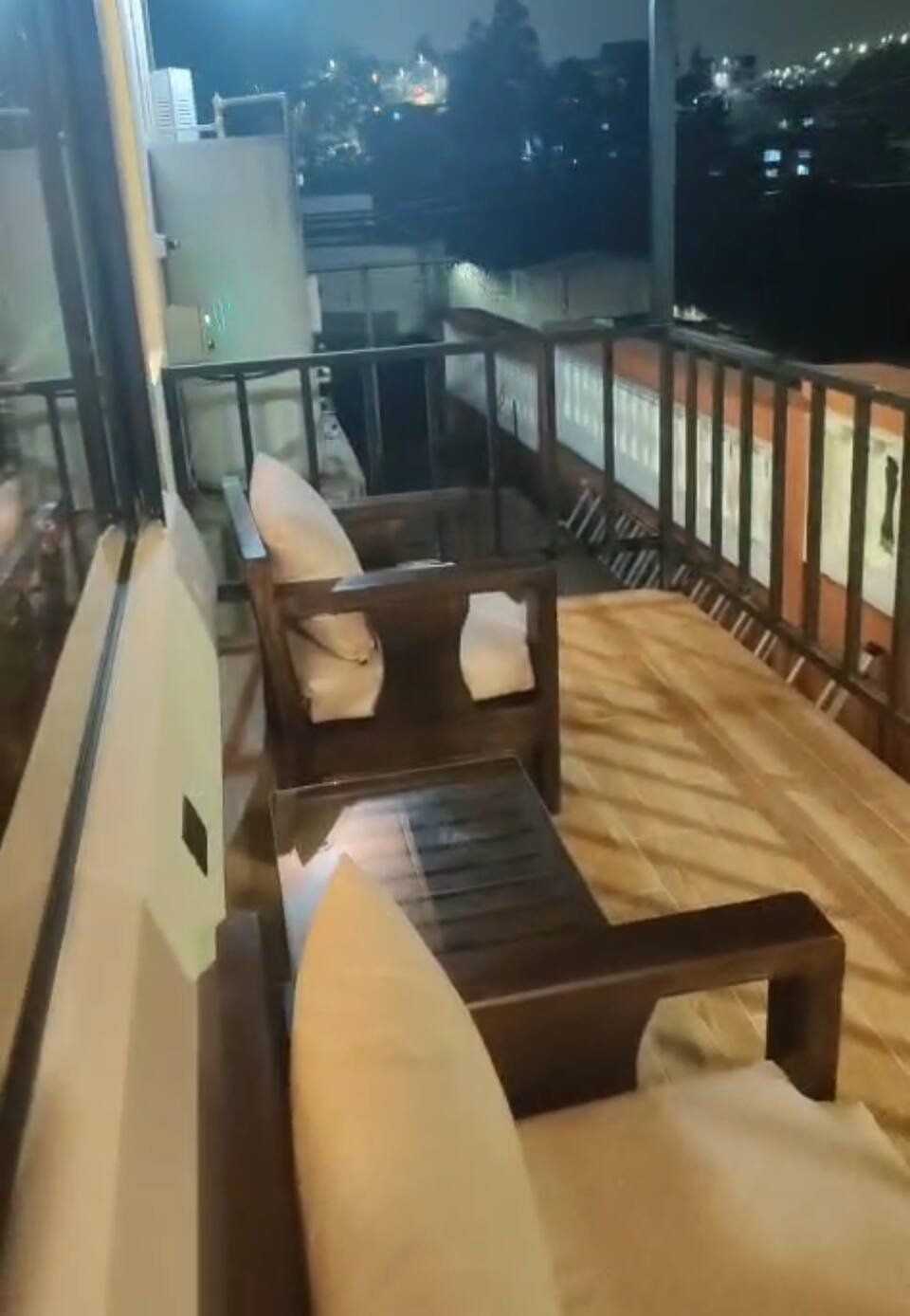 Balcón nocturno Casa BuenaVida