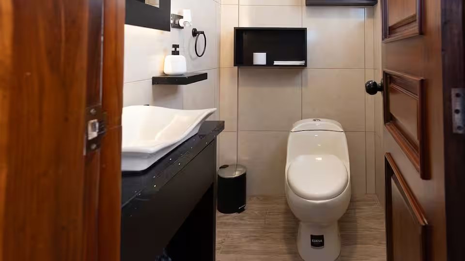 Medio baño Casa BuenaVida